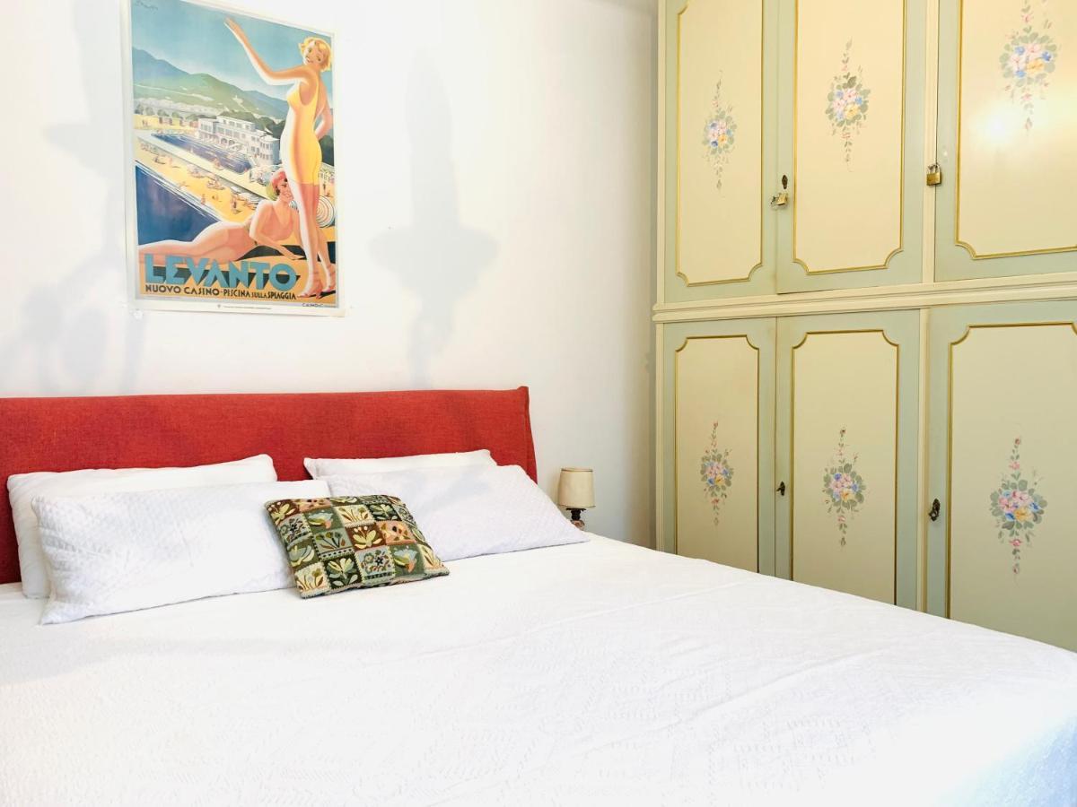 Prince Apartment Levanto Bagian luar foto